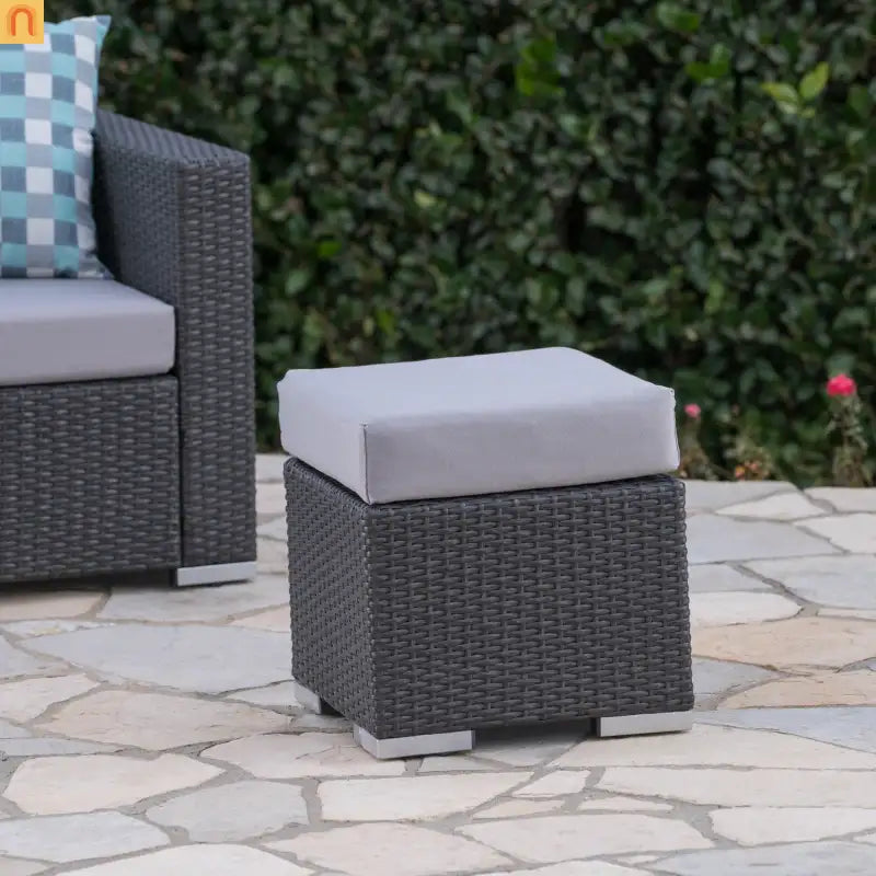 Outdoor Round Ottoman Stool PE Rattan Gray Weatherproof 16.25in