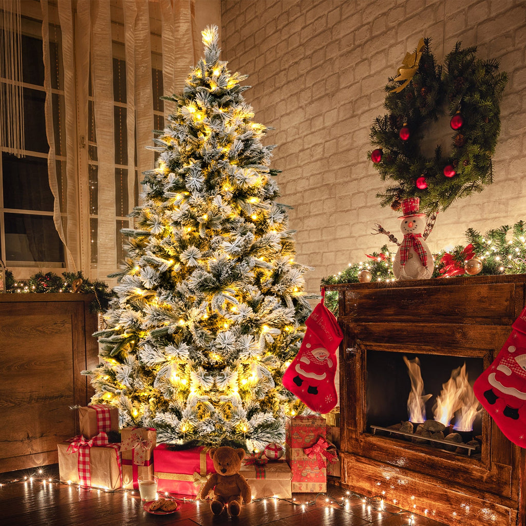 Flocked Christmas Tree with 250 Warm White LED Lights and 752 Mixed Branch Tips