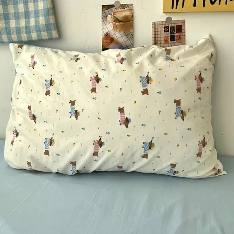 Cream cartoon bear pattern printed bedding set bedroom decor