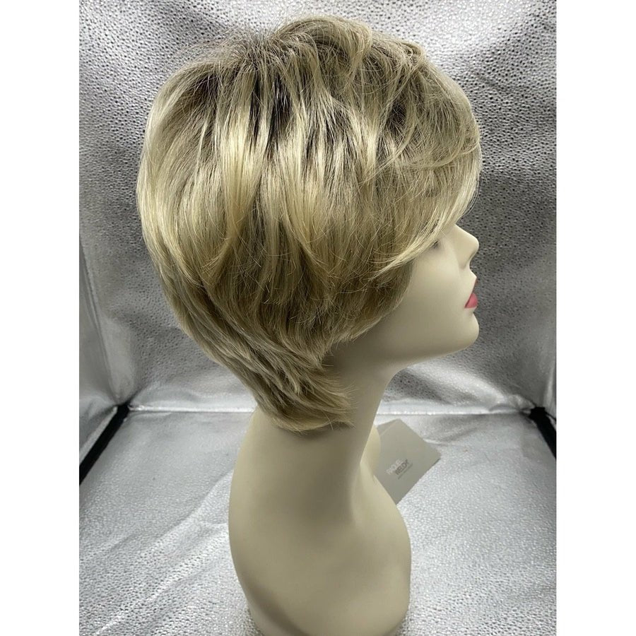 CRUSHING ON CASUAL - Wig by Raquel Welch -
