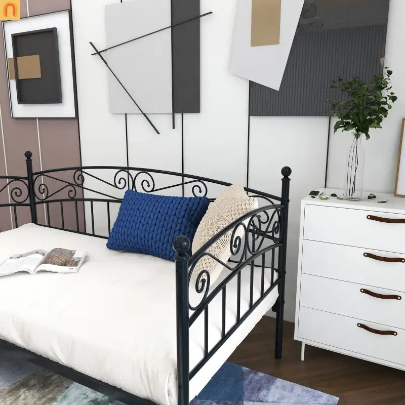 Daybed Metal Black Twin Headboard 450 lb No Box Spring 12in