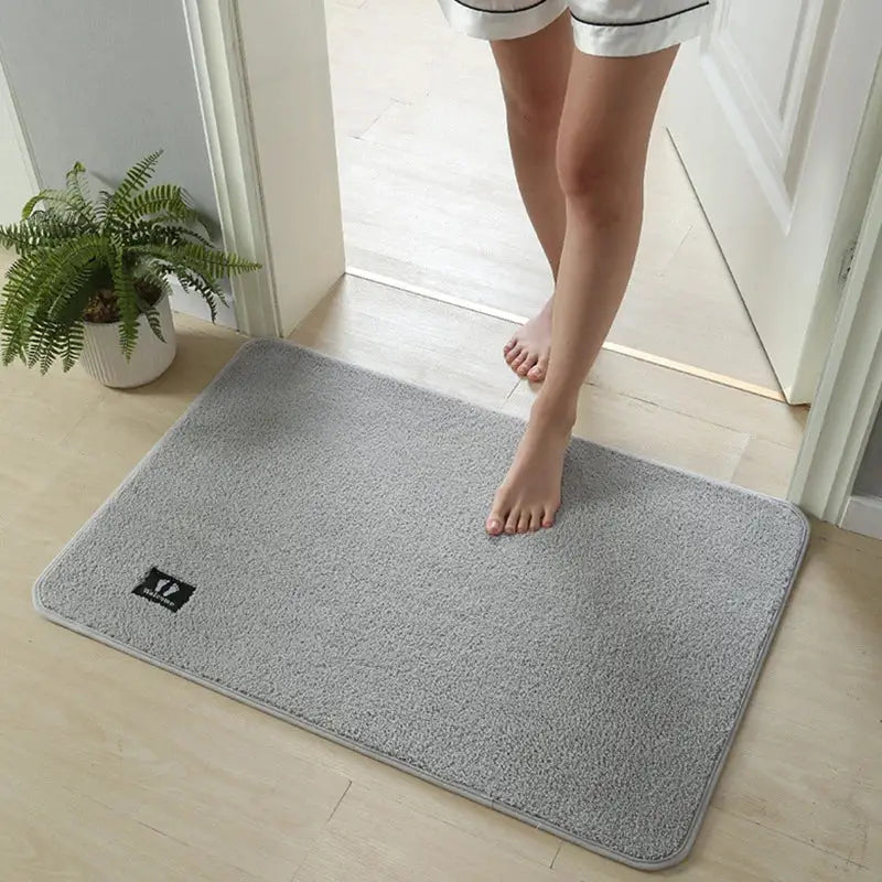 DecorBites™ Bathroom Mat: Super Non-slip, Absorbent, Soft, Quick Drying Washable Rug