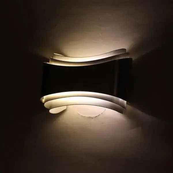 DecorBites™ Curved Modern Wall Sconce with LED