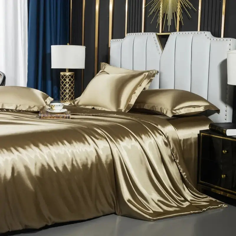 DecorBites™ Luxurious Nordic Silk Bedding Set - Summer-friendly