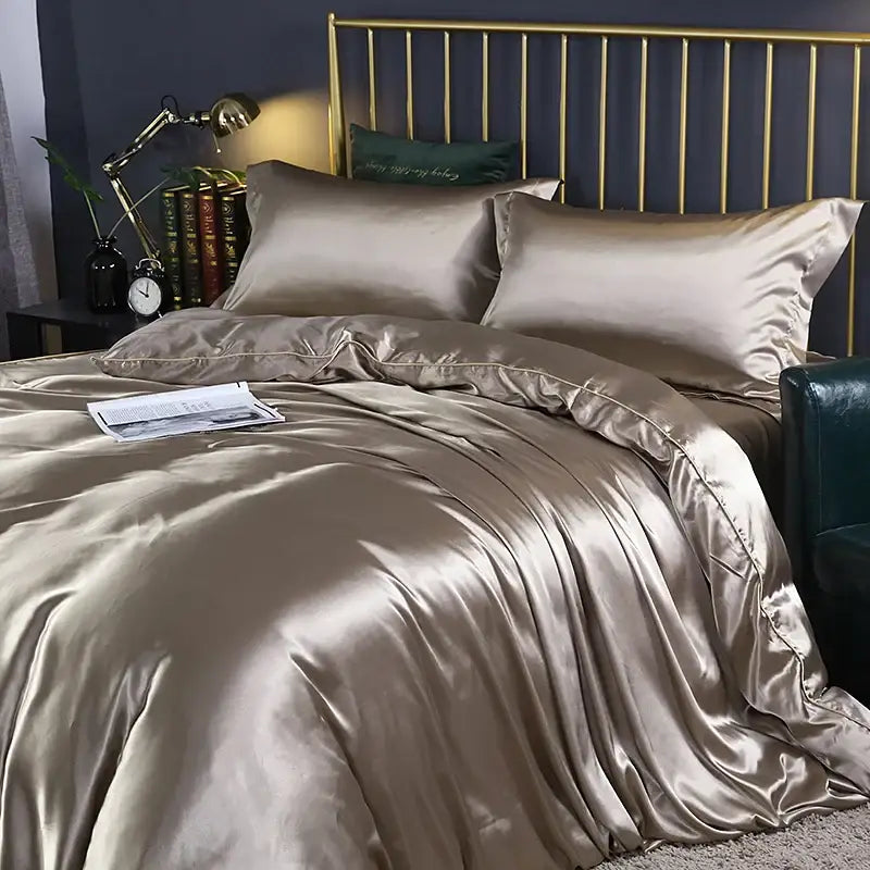 DecorBites™ Luxurious Silk Bedding Set: Duvet Cover, Sheet, Pillowcase