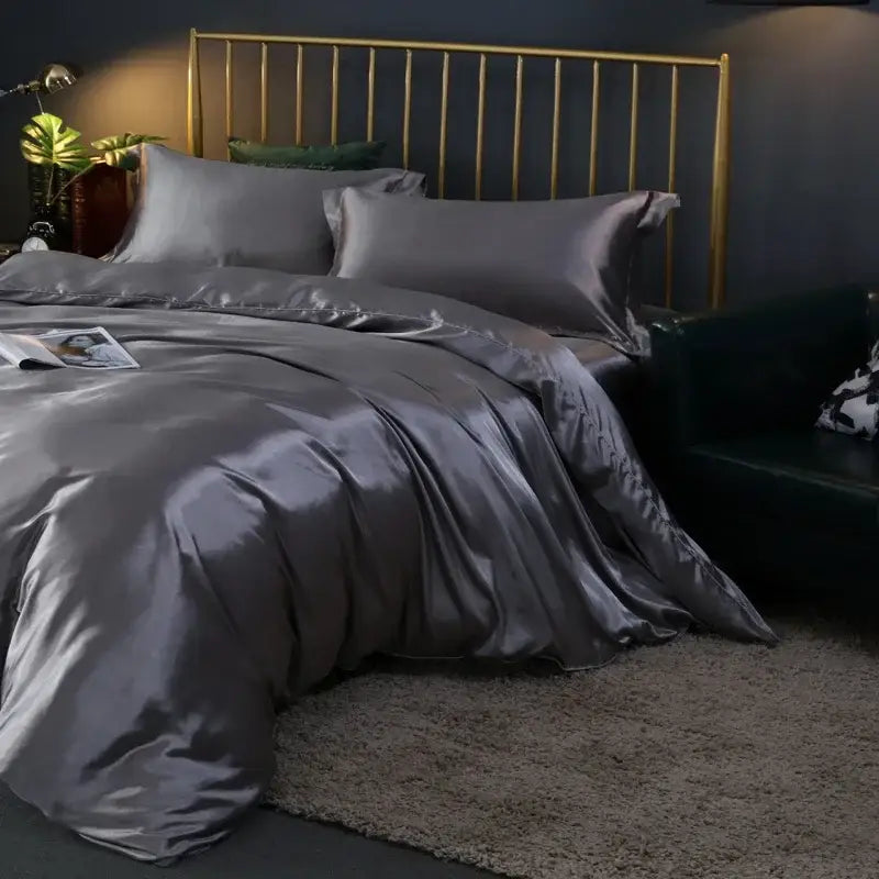 DecorBites™ Luxurious Silk Bedding Set - Solid Color King/Queen/Twin