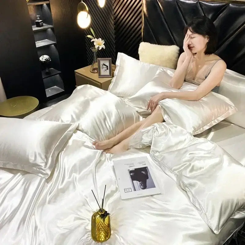 DecorBites™ Luxurious Silk Bedding Set with Sheets