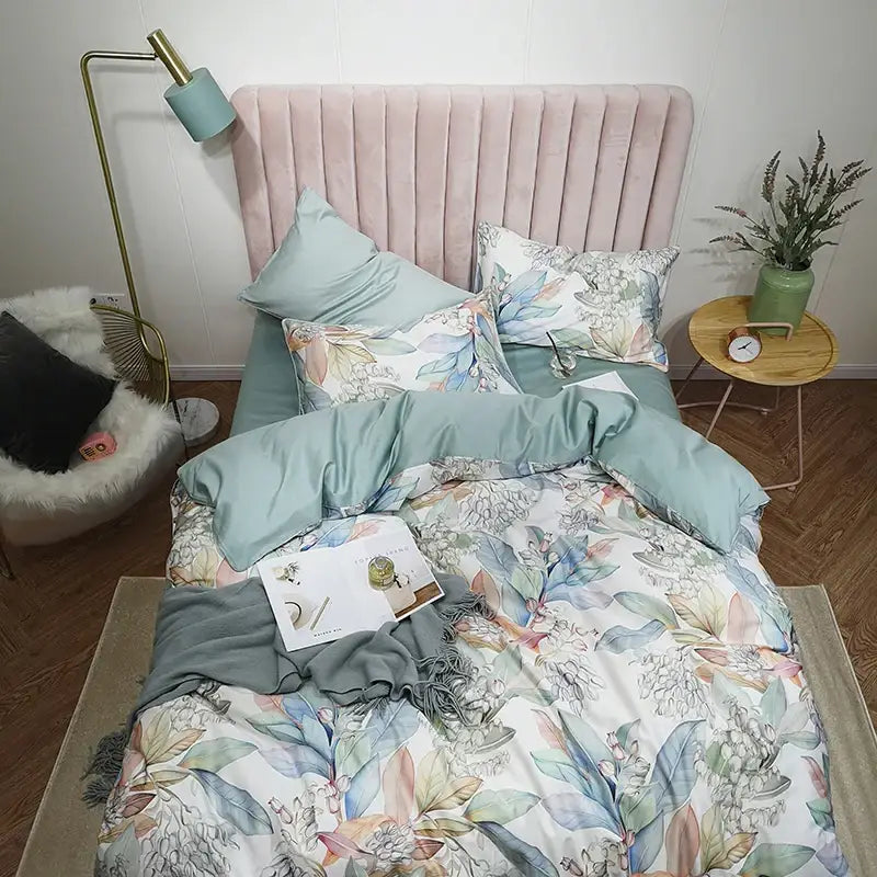 DecorBites™ Luxury Egyptian Cotton Bedding Set - Flamingo Leaf Pattern