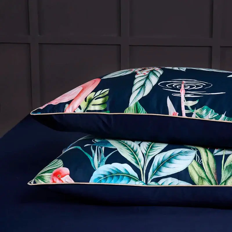 DecorBites™ Luxury Egyptian Cotton Bedding Set - Flamingo Leaf Pattern