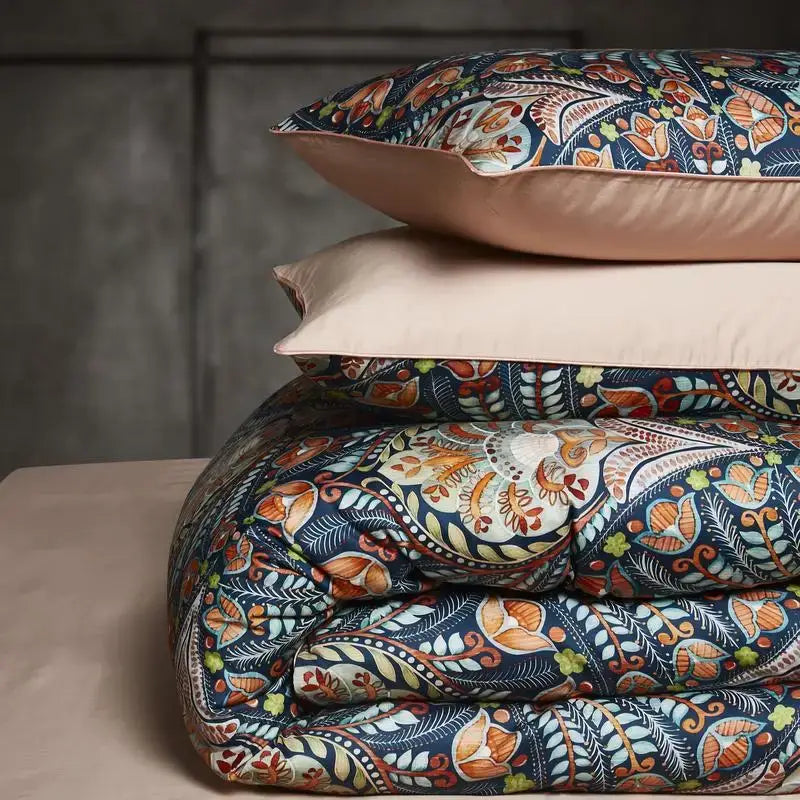 DecorBites™ Luxury Egyptian Cotton Bedding Set - Flamingo Leaf Pattern