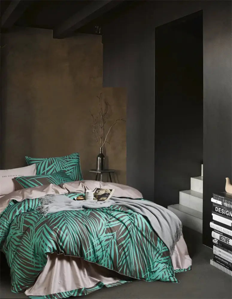 DecorBites™ Luxury Egyptian Cotton Bedding Set with Flamingo Leaf