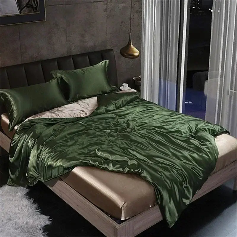 DecorBites™ Luxury Silk Bedding Set with Sheets - Queen/King