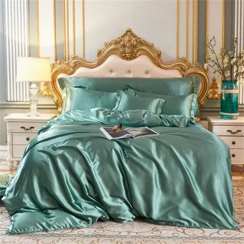 DecorBites™ Luxury Silk Bedding Set with Sheets - Queen/King Size