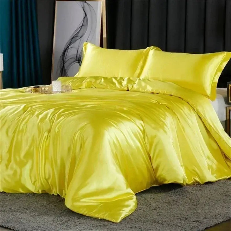 DecorBites™ Luxury Silk Bedding Set with Sheets - Queen/King Size