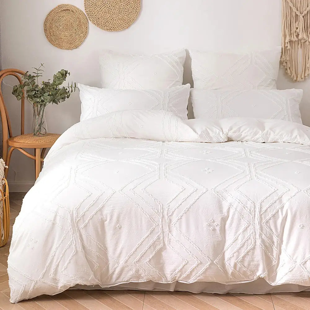 DecorBites™ Soft Tufted Microfiber Duvet Cover Set