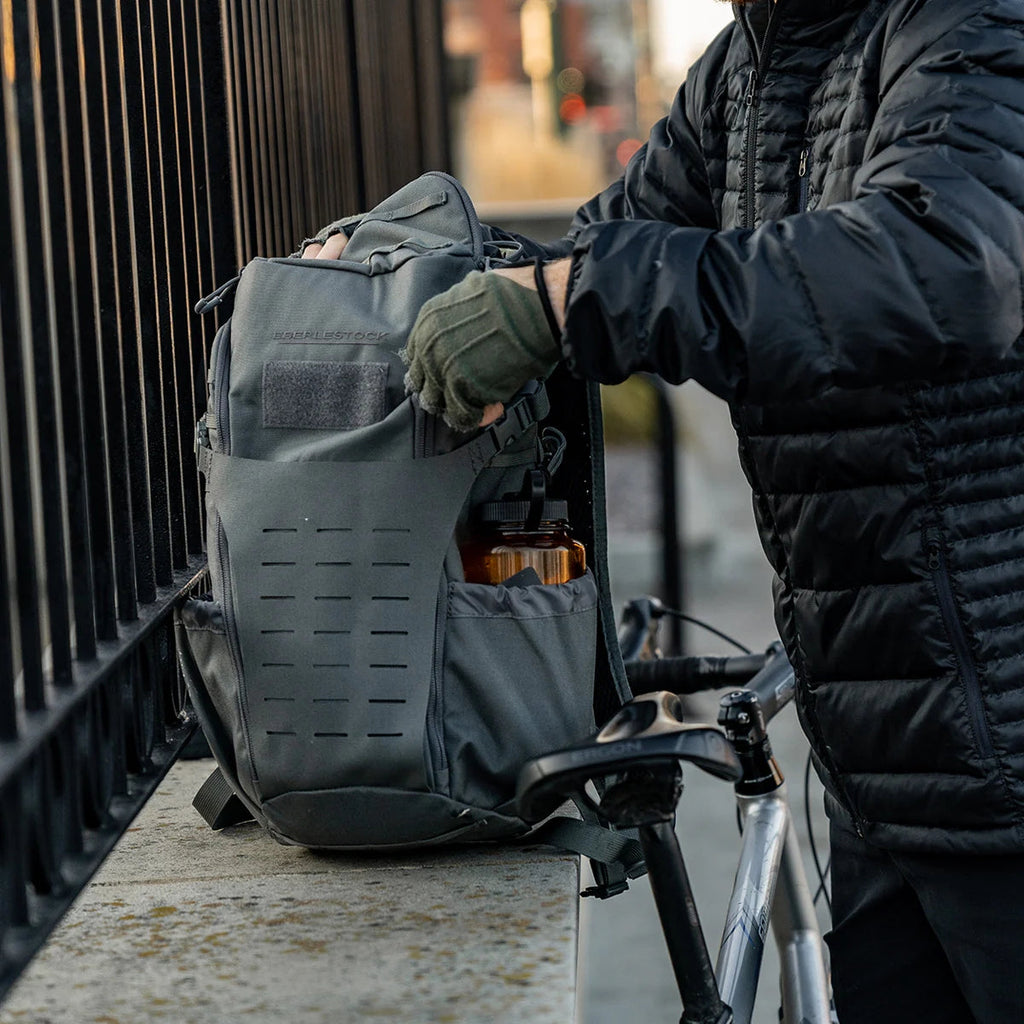 Eberlestock Bandit | Lightweight EDC Bag w/ Hydration Carry