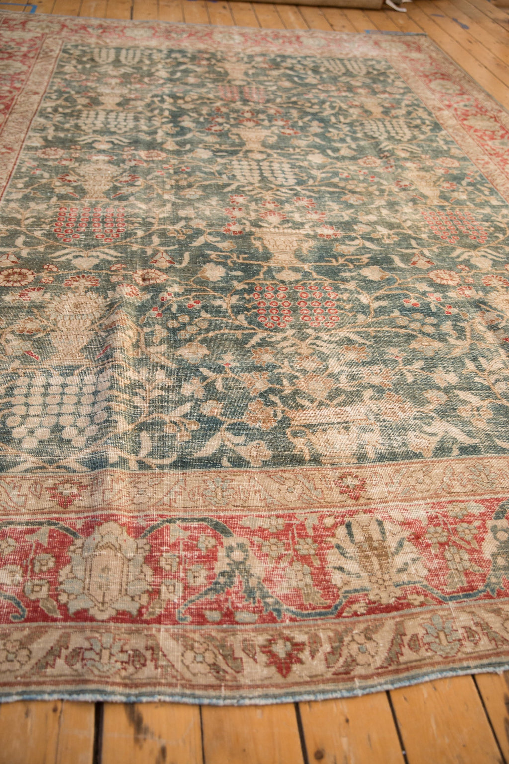8x11.5 Vintage Distressed Tabriz Carpet