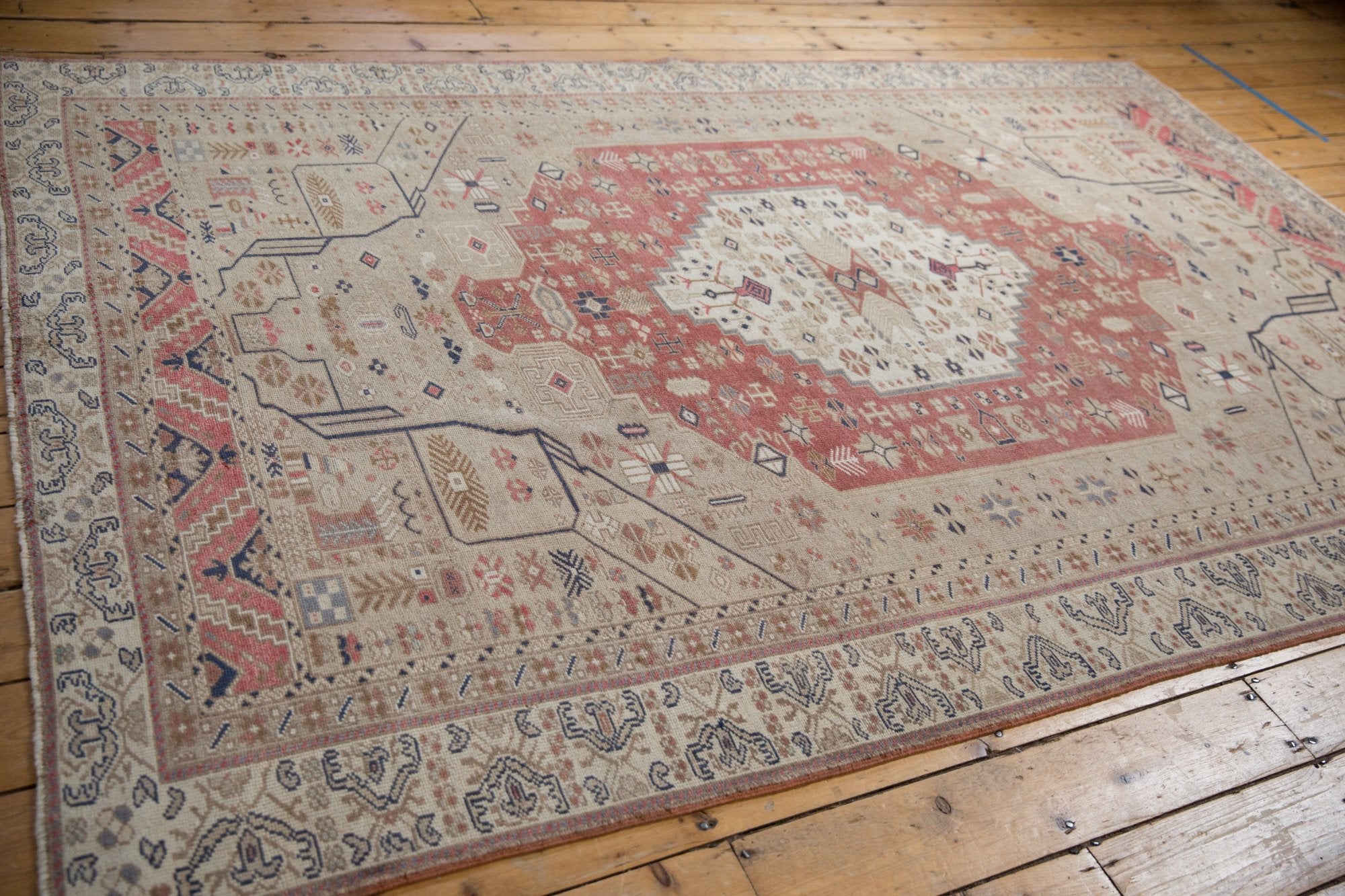 6x9.5 Vintage Distressed Oushak Carpet