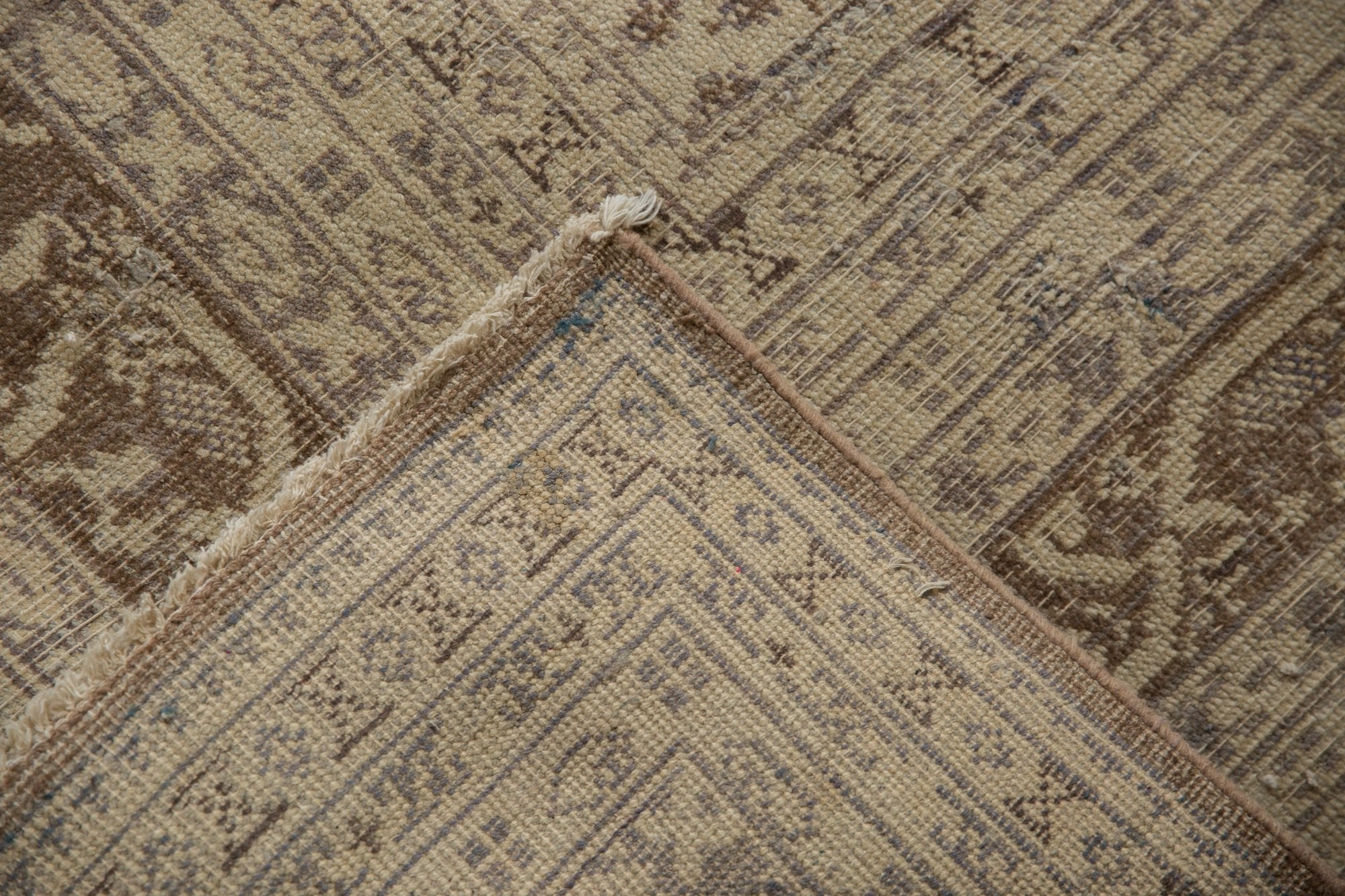 11x15 Vintage Distressed Sivas Carpet