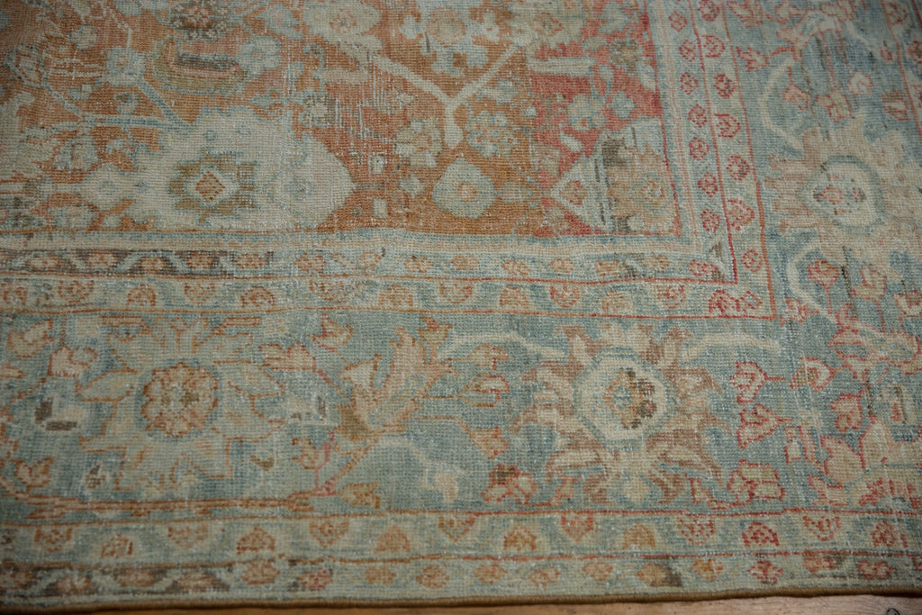 9x11.5 Vintage Distressed Mahal Carpet