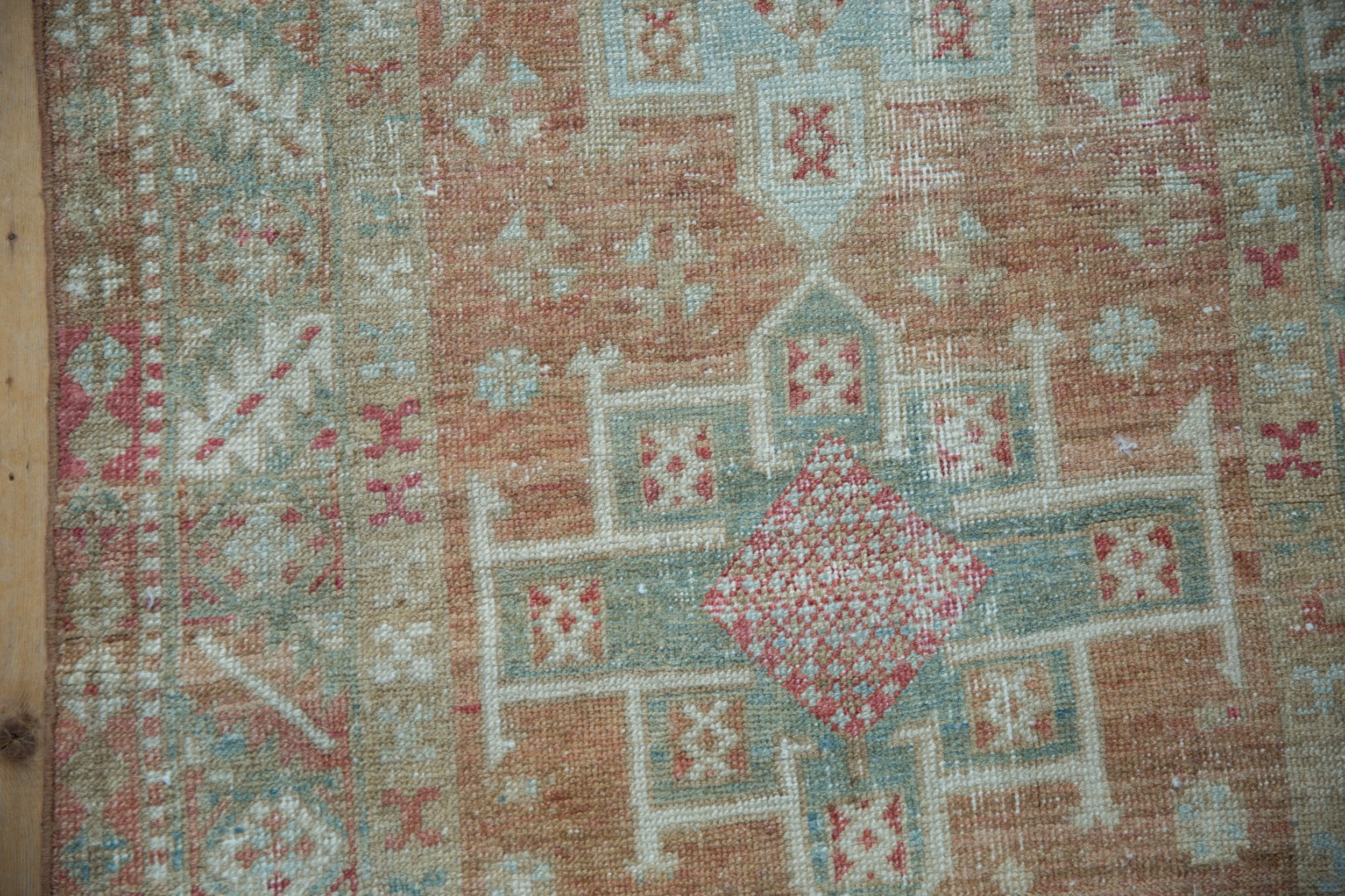 3x5.5 Vintage Distressed Karaja Rug