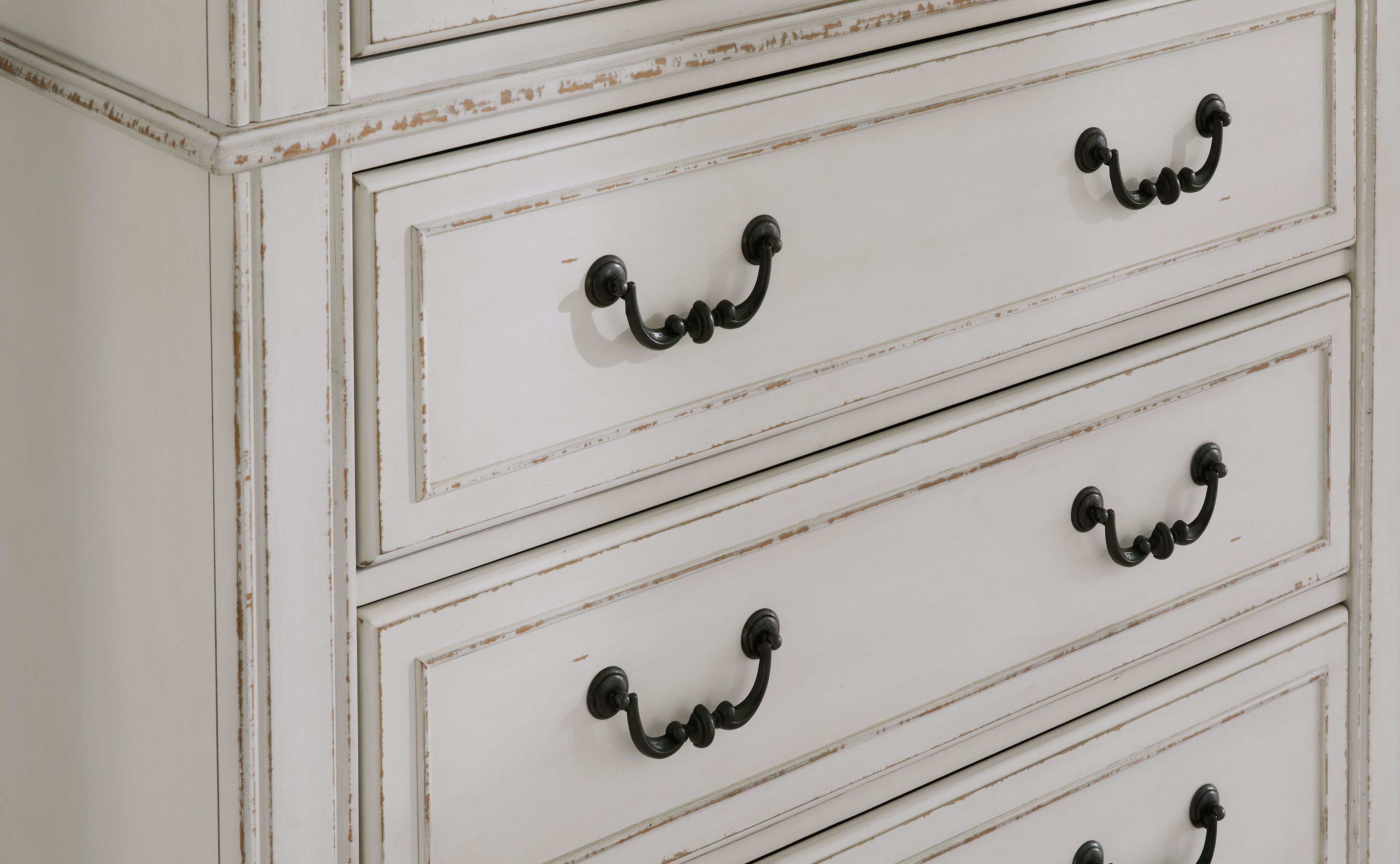 Blendon - Dresser - Two-tone