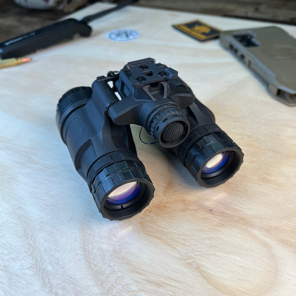 Nocturn Industries Katana | Up to 3000 FOM Gen 3 White Phosphor & 15oz | 100+ Hour Battery