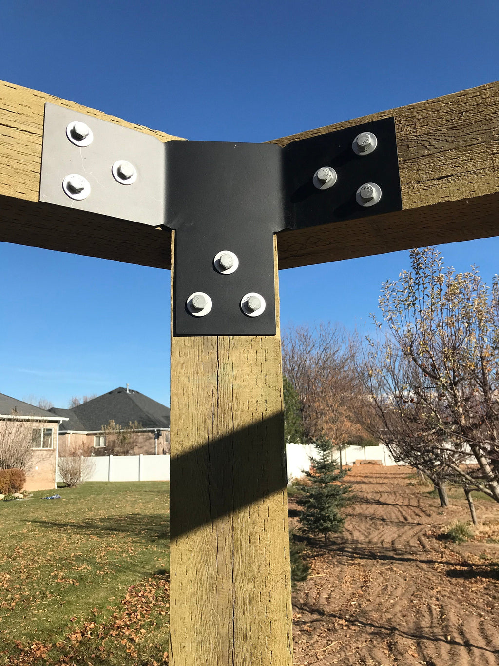 16 Piece Octagon Pergola Bracket Set for 4 x 4 Posts - Heavy Duty Pergola Brackets Made In the USA!