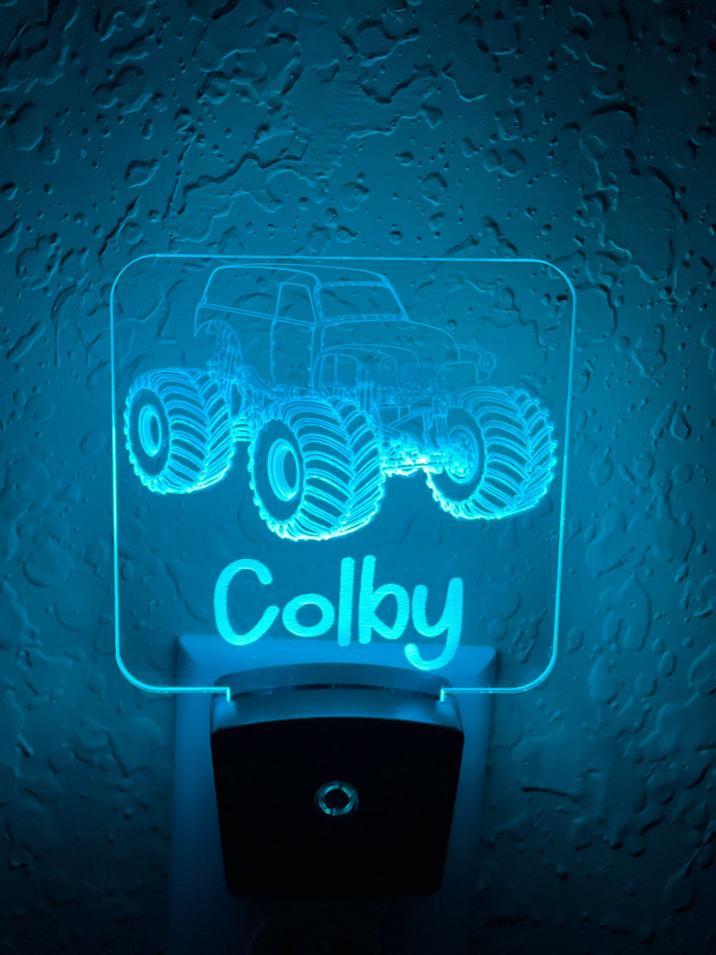 Personalized LED Monster Truck Night Light | 7 Color Changing | Plug in Night Light | Name Light | Children's Night Light | Kids Room Light