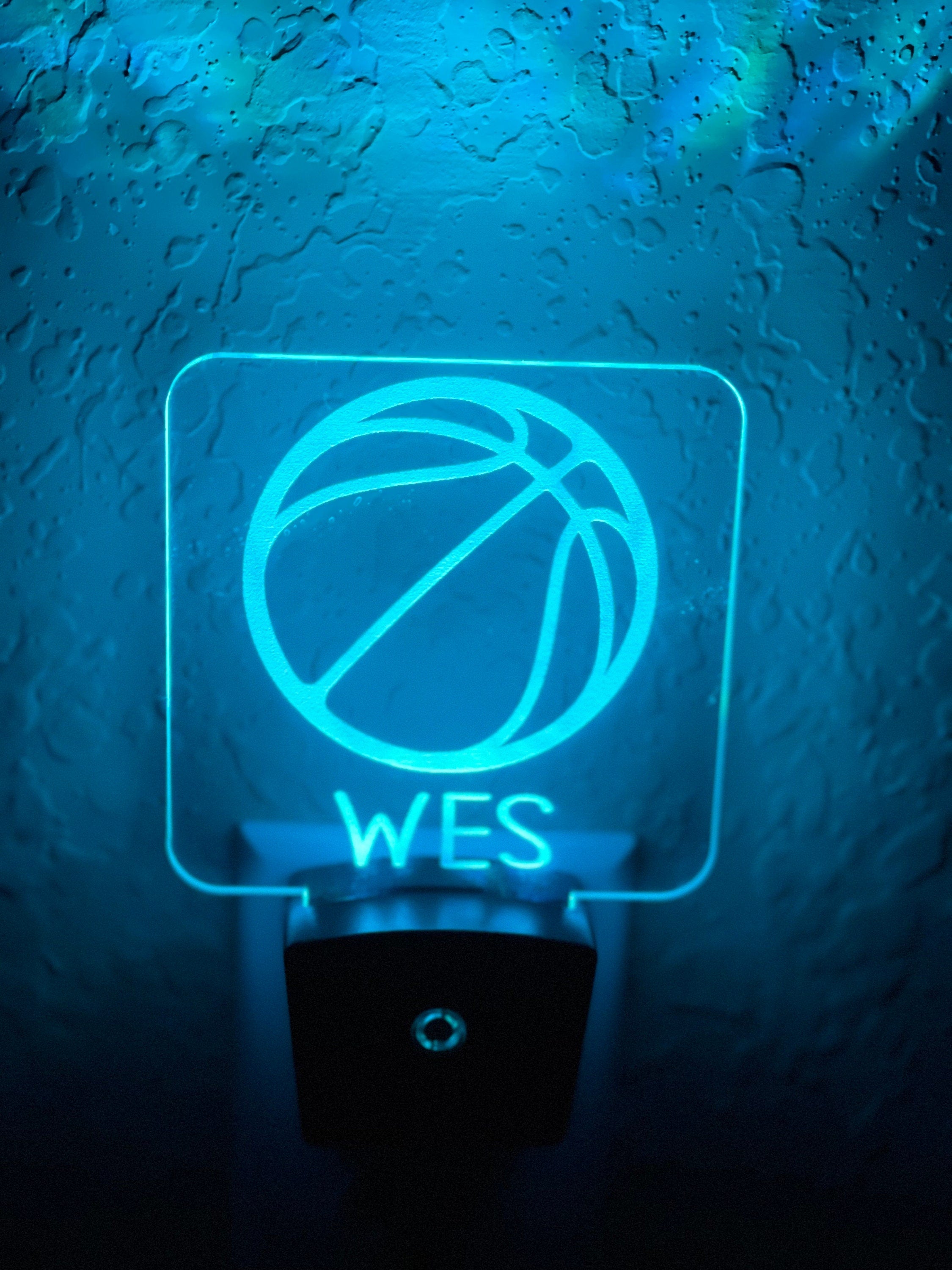Personalized LED Basketball Night Light | 7 Color Changing | Plug in Night Light | Name Light | Children's Night Light | Kids Room Light