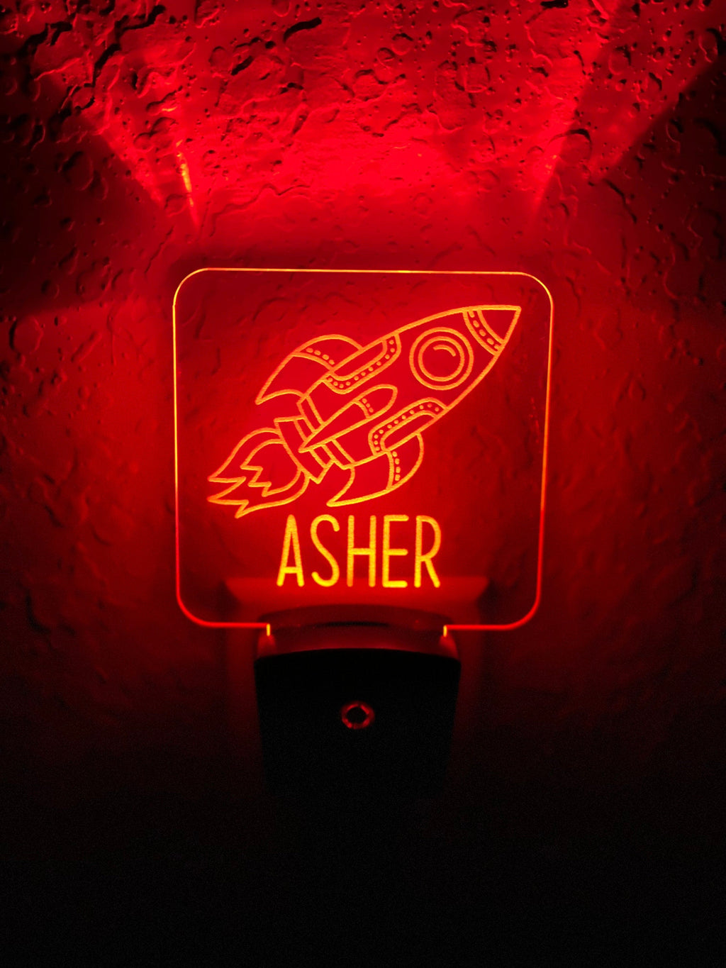 Personalized LED Spaceship Rocket Night Light | 7 Color Changing | Plug in Night Light | Name Light | Children's Night Light | Kids Room Light