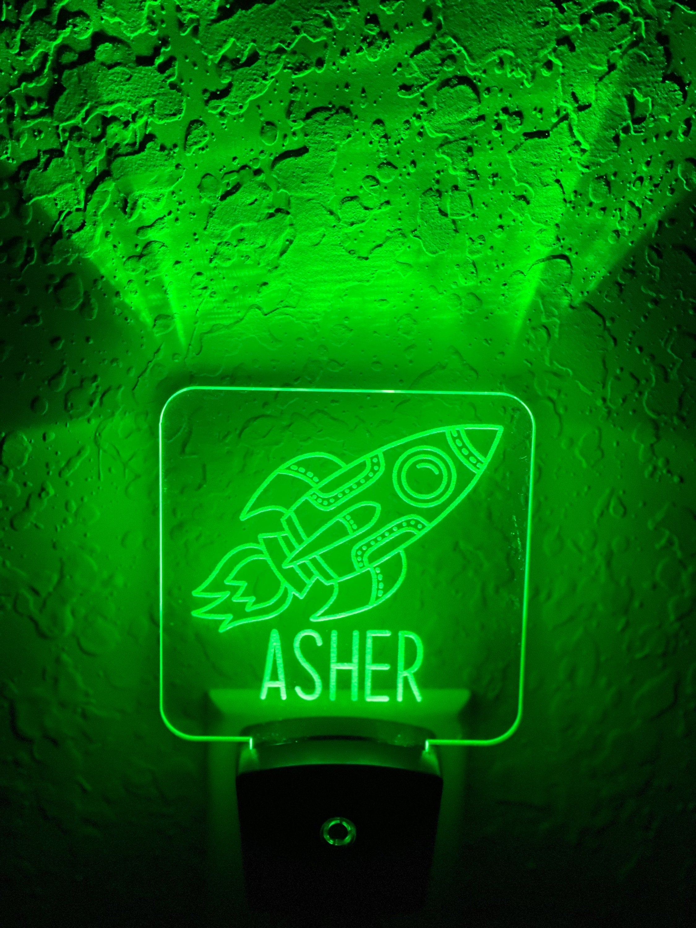 Personalized LED Spaceship Rocket Night Light | 7 Color Changing | Plug in Night Light | Name Light | Children's Night Light | Kids Room Light