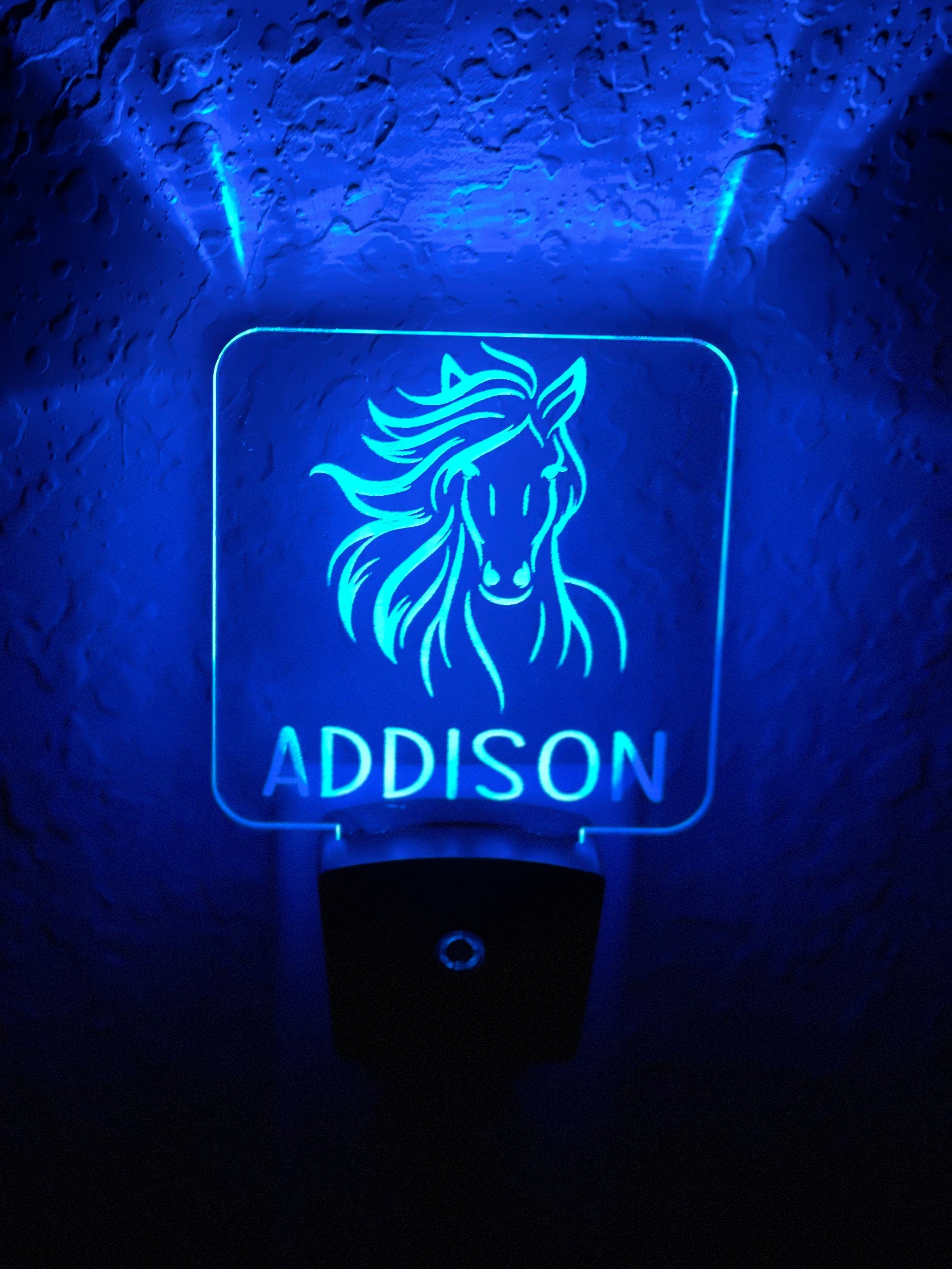 Personalized LED Horse Night Light | 7 Color Changing | Plug in Night Light | Name Light | Children's Night Light | Kids Room Light