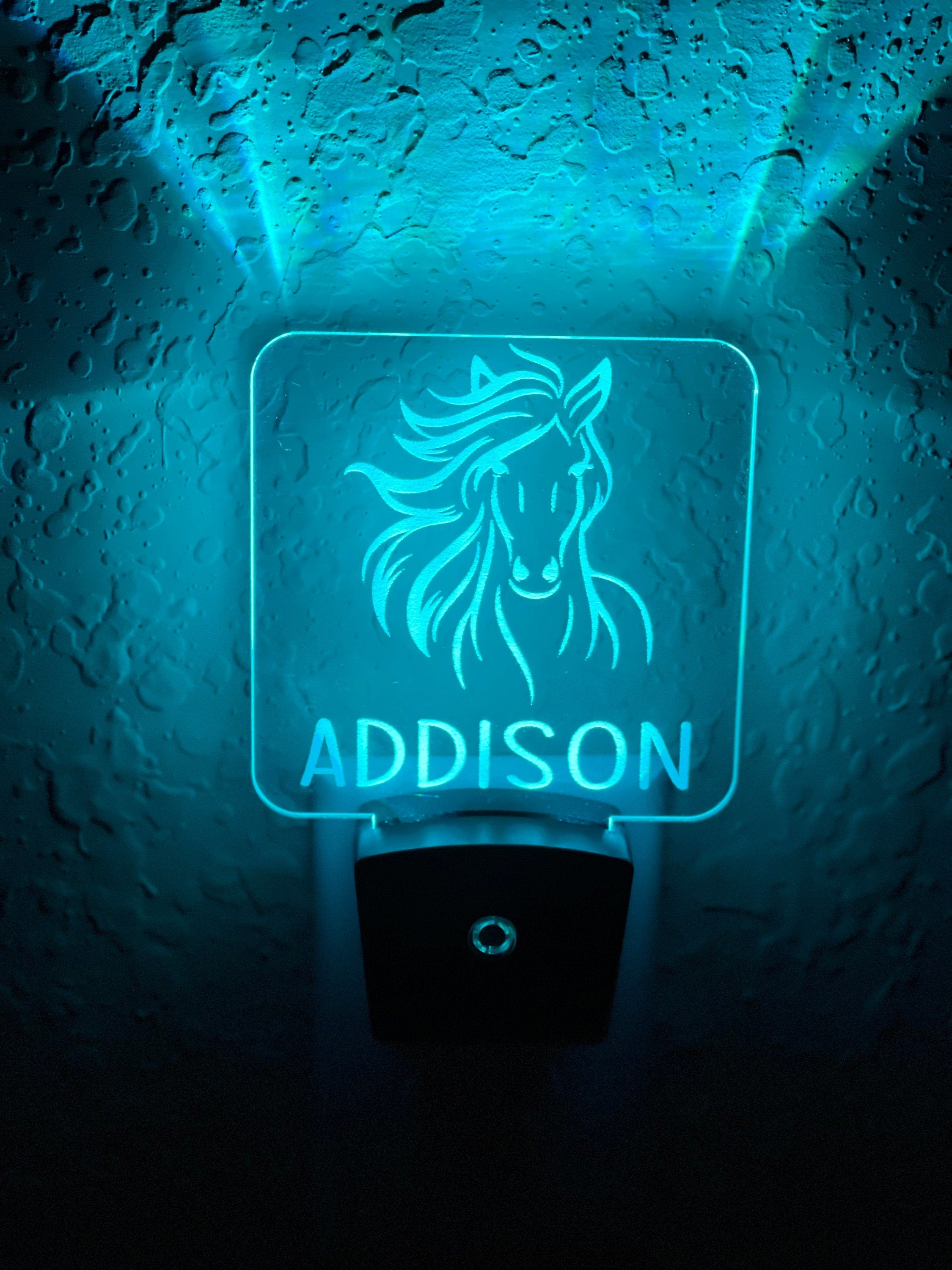 Personalized LED Horse Night Light | 7 Color Changing | Plug in Night Light | Name Light | Children's Night Light | Kids Room Light