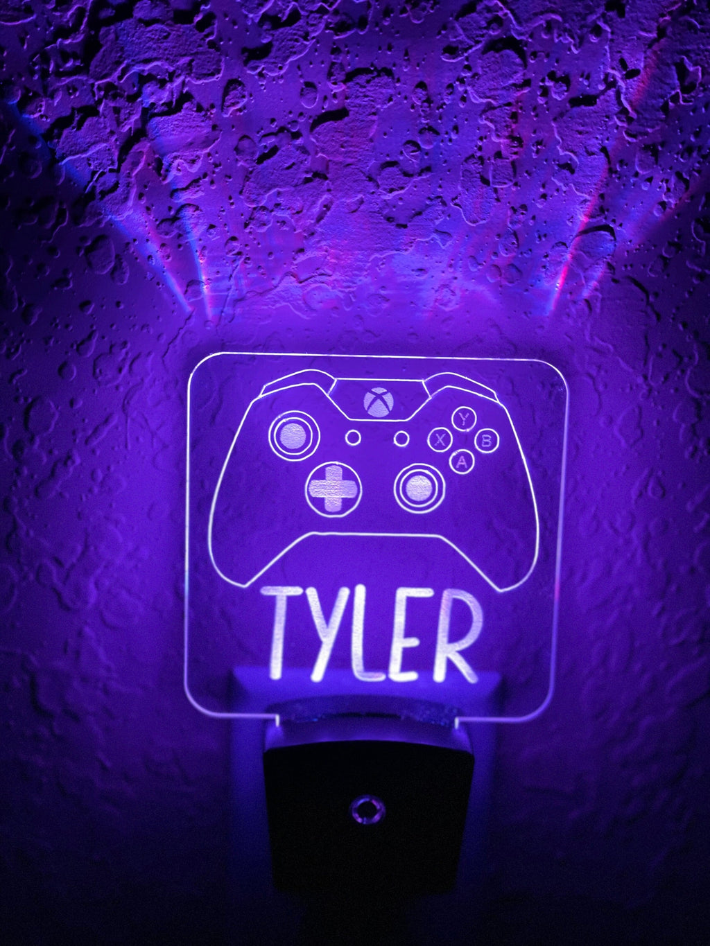 Personalized LED Xbox Controller Night Light | 7 Color Changing | Plug in Night Light | Name Light | Children's Night Light | Kids Light