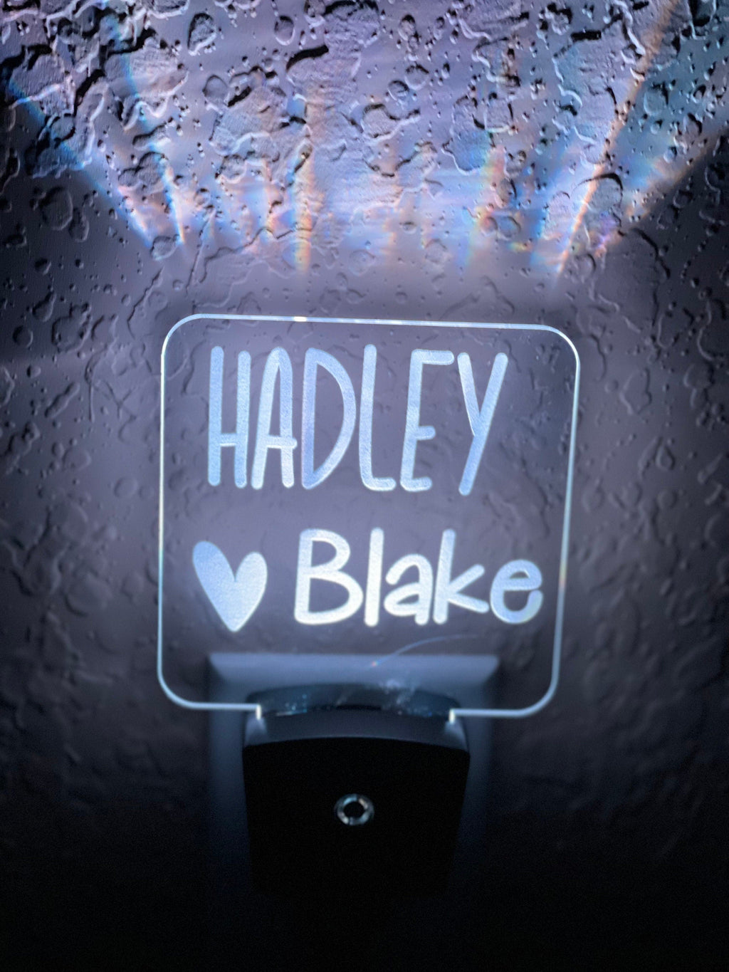 Personalized LED Name Night Light | 7 Color Changing | Plug in Night Light | Name Light | Children's Night Light | Kids Room Light
