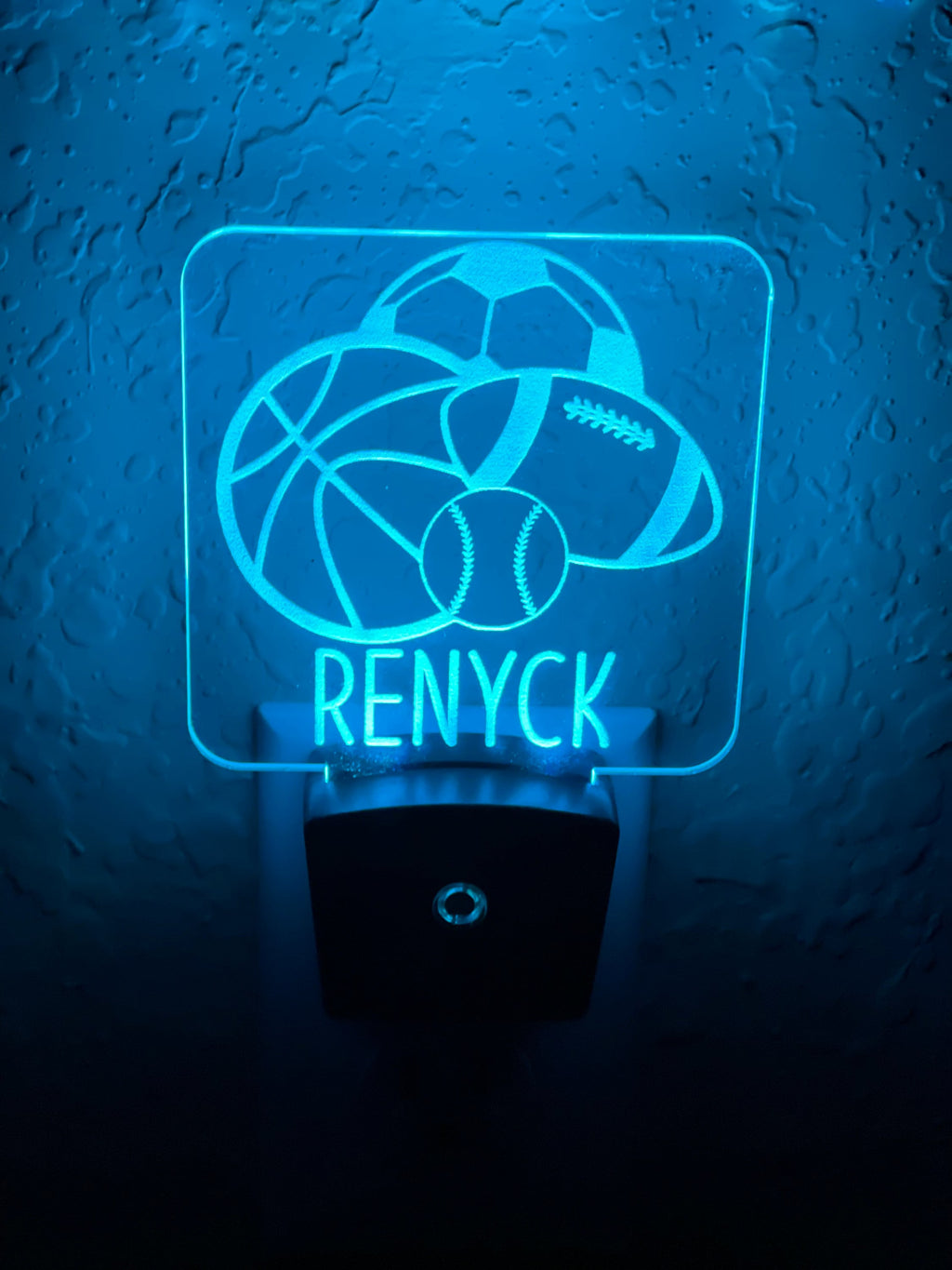 Personalized LED Sports Balls Night Light | 7 Color Changing | Plug in Night Light | Name Light | Children's Night Light | Kids Room Light