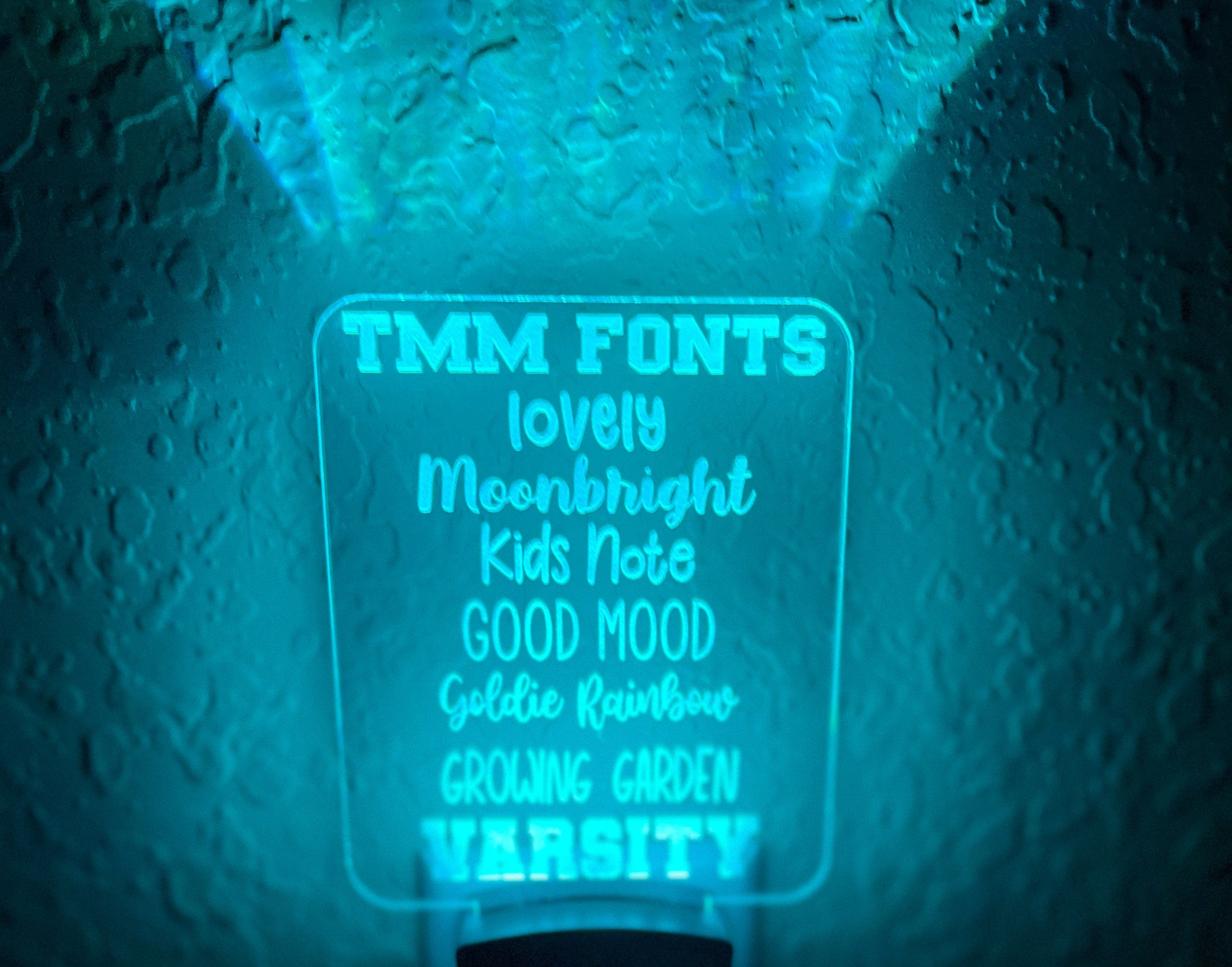 Personalized LED Softball Batter Night Light | 7 Color Changing | Plug in Night Light | Name Light | Children's Night Light | Kids Light