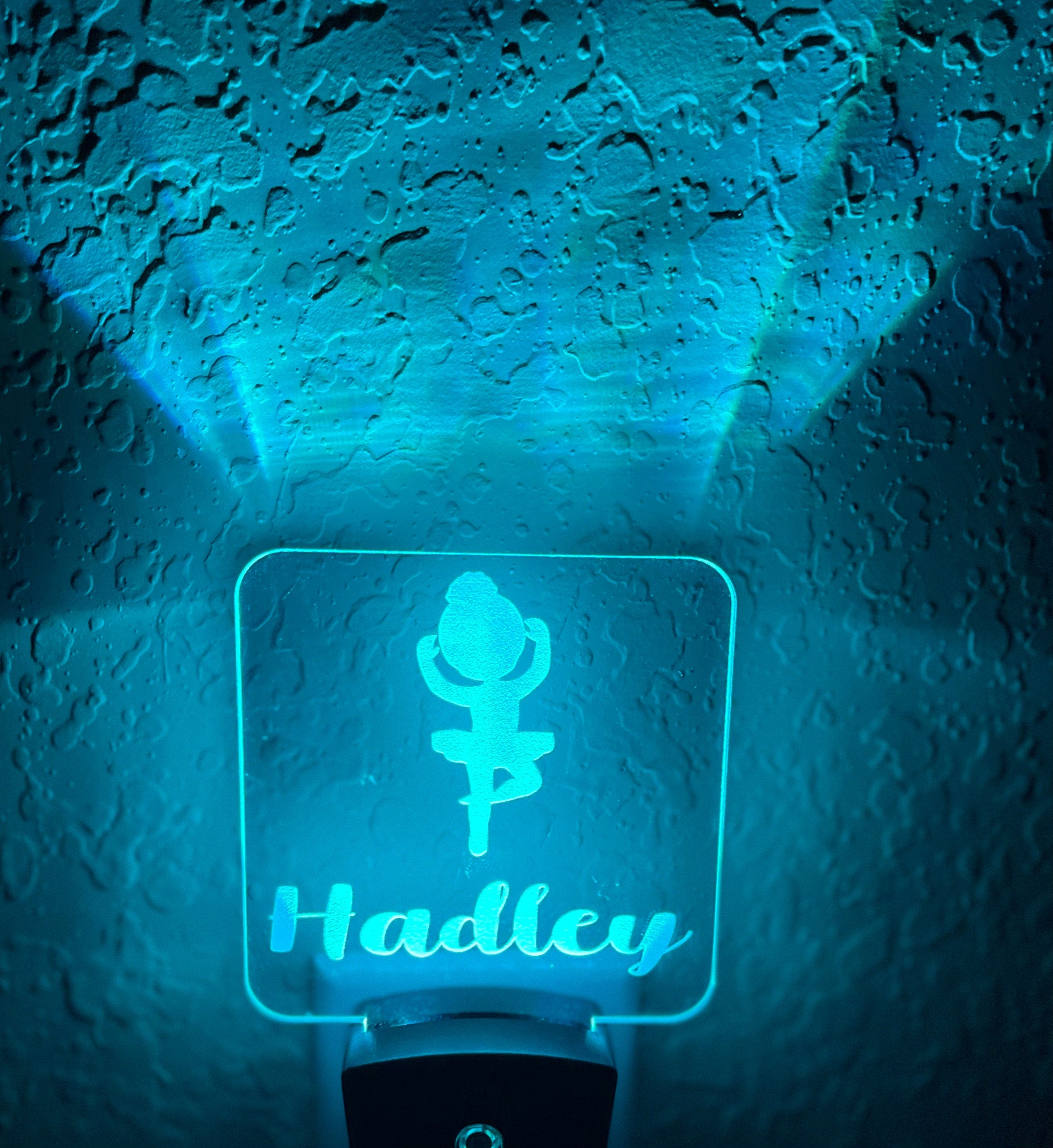 Personalized LED Ballerina Night Light | 7 Color Changing | Plug in Night Light | Name Light | Children's Night Light | Kids Room Light