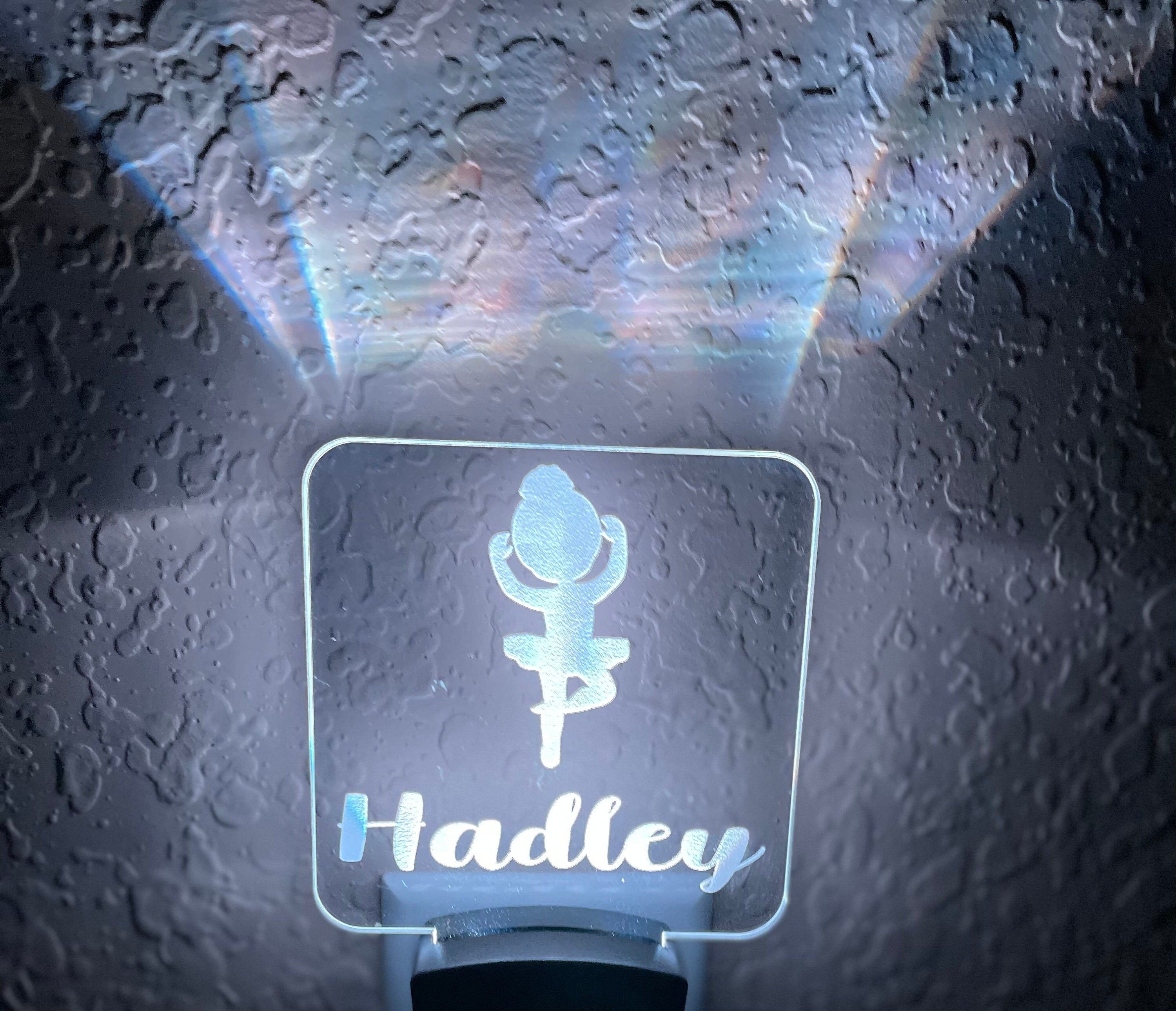 Personalized LED Ballerina Night Light | 7 Color Changing | Plug in Night Light | Name Light | Children's Night Light | Kids Room Light