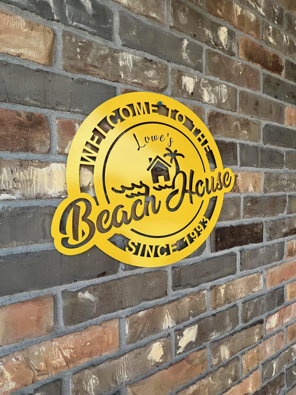 Personalized Beach House Sign - Customized Metal Wall Art for Backyard, Deck, Patio - Perfect Gift for Home - Wedding/Anniversary Gift