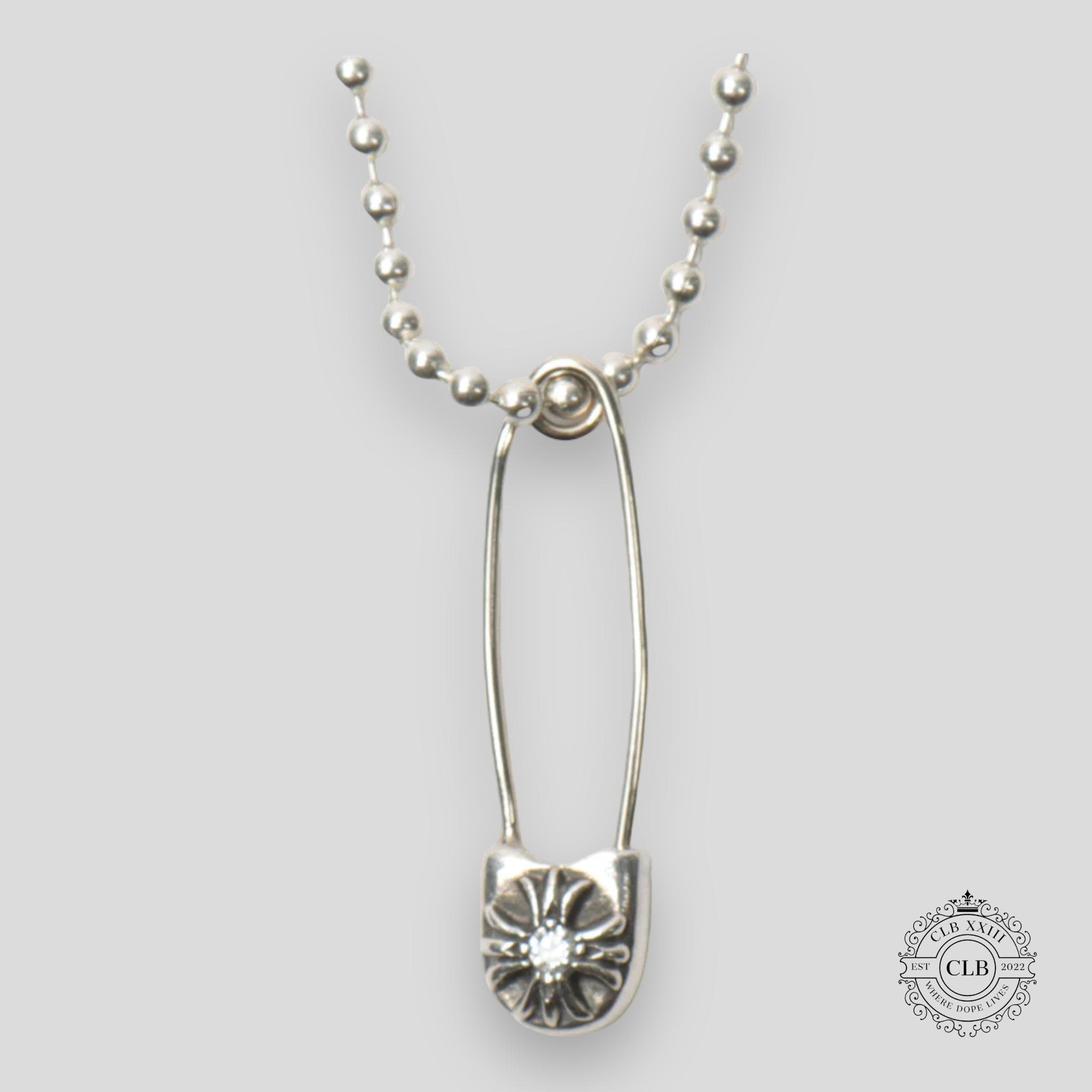 CHROME HEARTS DIAMOND EMBELLISHED PAPER CLIP PENDANT