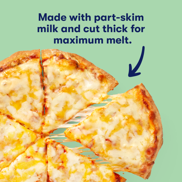 Tillamook Farmstyle Mozzarella Shredded Cheese, 8oz