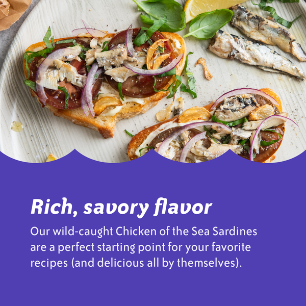Chicken of the Sea Wild Caught Sardines in Oil, Lightly Smoked