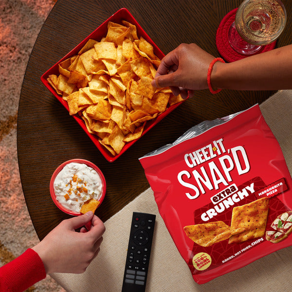 Cheez-It Snap'd Margherita Pizza Cheesy Baked Chips, Extra Crunchy, 7.5 oz