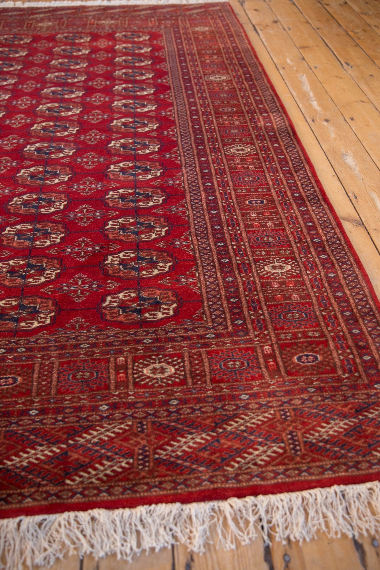 5x8 Vintage Fine Pakistani Bokhara Design Carpet