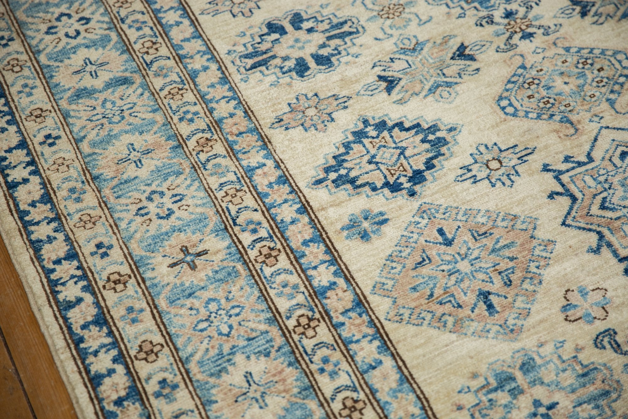 5x6.5 New Pakistani Kazak Design Rug