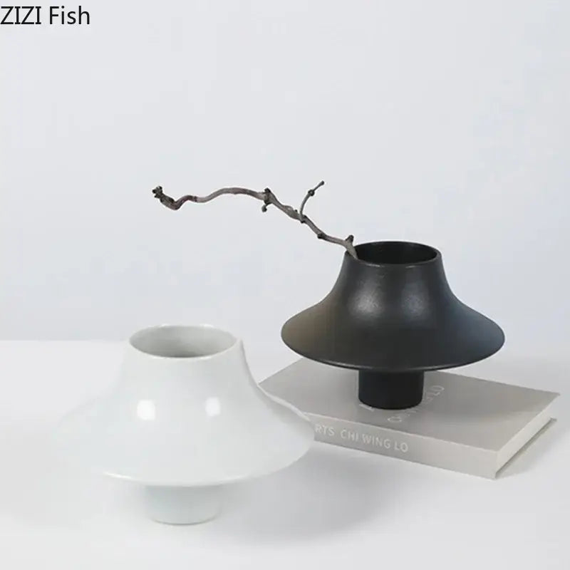 DecorBites™ Ceramic Vase: Elegant Flower Arrangement for Desktop Decor Aesthetic