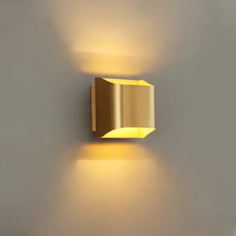 Modern gold wall sconce – living room minimalist wall lamp