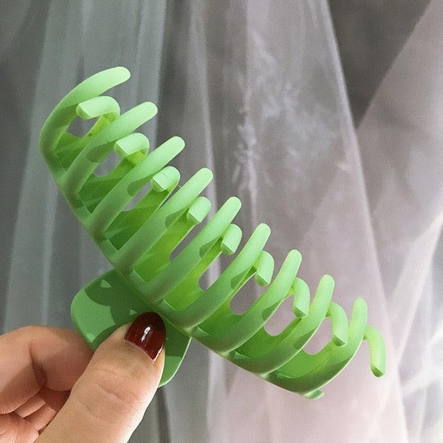 New Colorful Claw Hair Clip for Women Girls Tough Plastic Large Size Hair Clamps Butterfly Clip Gorgeous Hair Accessories Holidays Gifts For Women